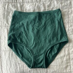 ARQ High Rise Undies in Fern